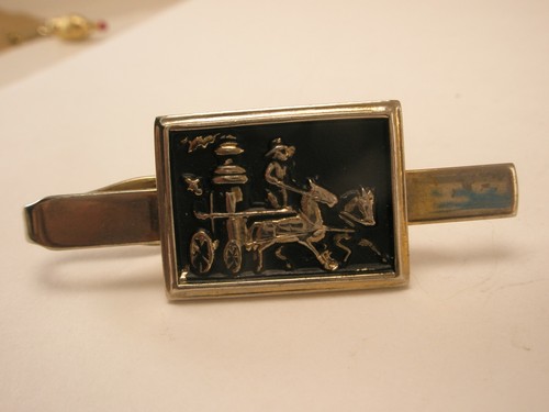 Horse Drawn Fire Engine Cart Coach Truck Vintage Tie Bar Clip fireman