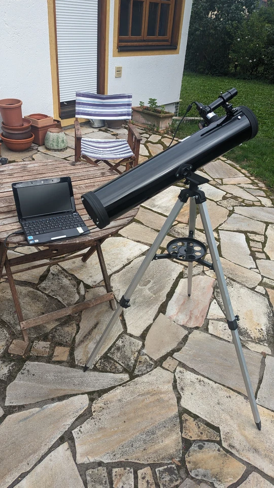 Zavarius Fernrohr , schwarz, wie neu, incl.ASUS Netbook Intel Atom Z520,Windows7