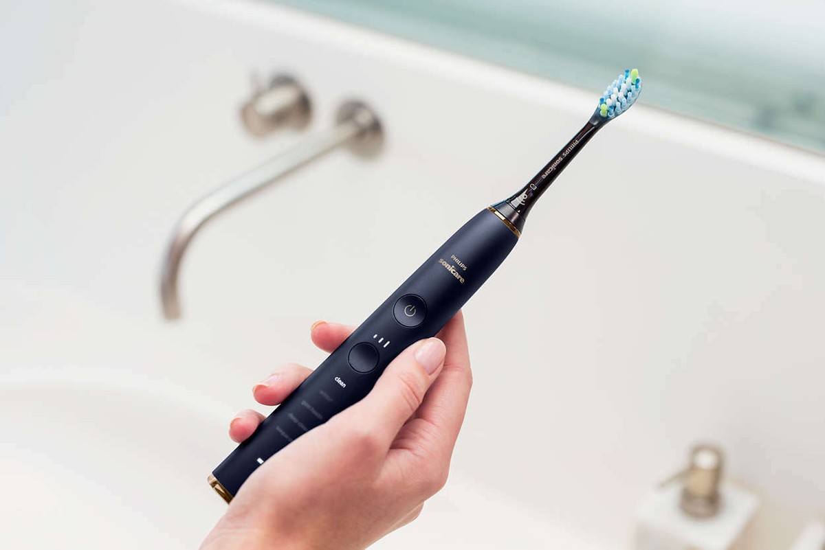 New Philips Sonicare DiamondClean Smart 9700 HX993L Electric