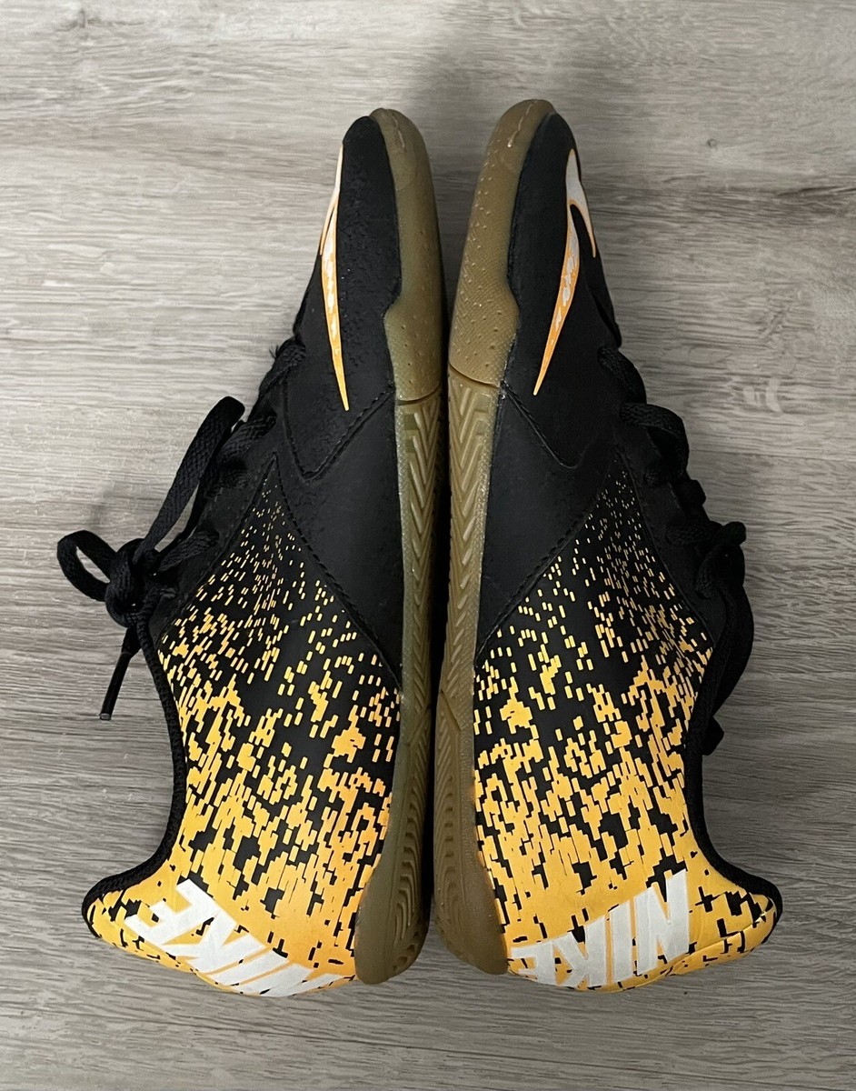 Nike Bombax IC 826487002 Indoor Soccer Shoes Black/Yellow