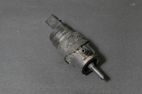 8K5955647 (1K5955651) Audi VW Skoda Seat Wischwasserpumpe A2-A8 RS3-7 TT R8 Q8