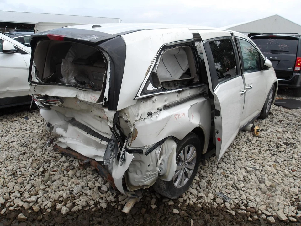 Used Front Left Fender fits: 2015 Honda Odyssey Front Left Grade A Foto 4 de 4