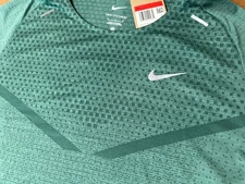 Nike Tech Knit Dri-FIT ADV Short-Sleeve Running Top Sz Large DM4753 338