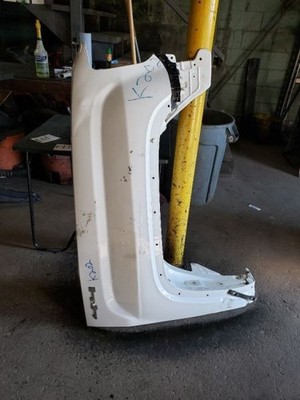 (LOCAL PICKUP ONLY) Passenger Fender Classic Style Limited Fits 14-19 SIERRA 150