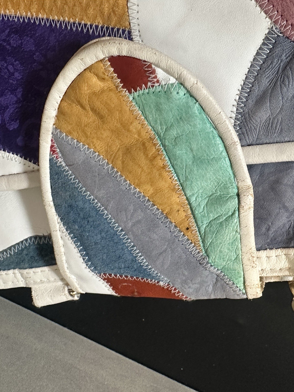 Vintage Patchwork Leather Purse - image 10