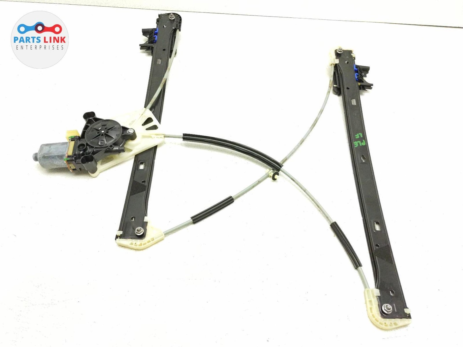 2016-20 BENTLEY BENTAYGA FRONT LEFT DOOR WINDOW REGULATOR MOTOR GLASS LIFT 3K