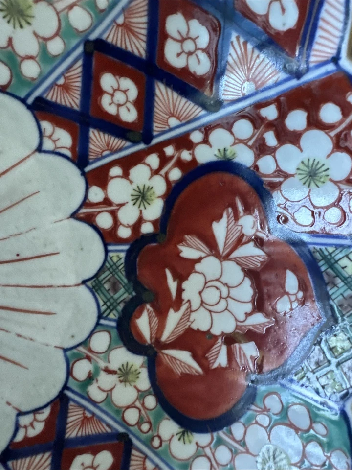 Antiguo cuenco Imari japonés de la era Meiji con borde festoneado fino como es auténtico Foto 4 de 4