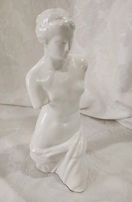 Venus De Milo Statue 10  Ancient Sculpture White Cream Colored 