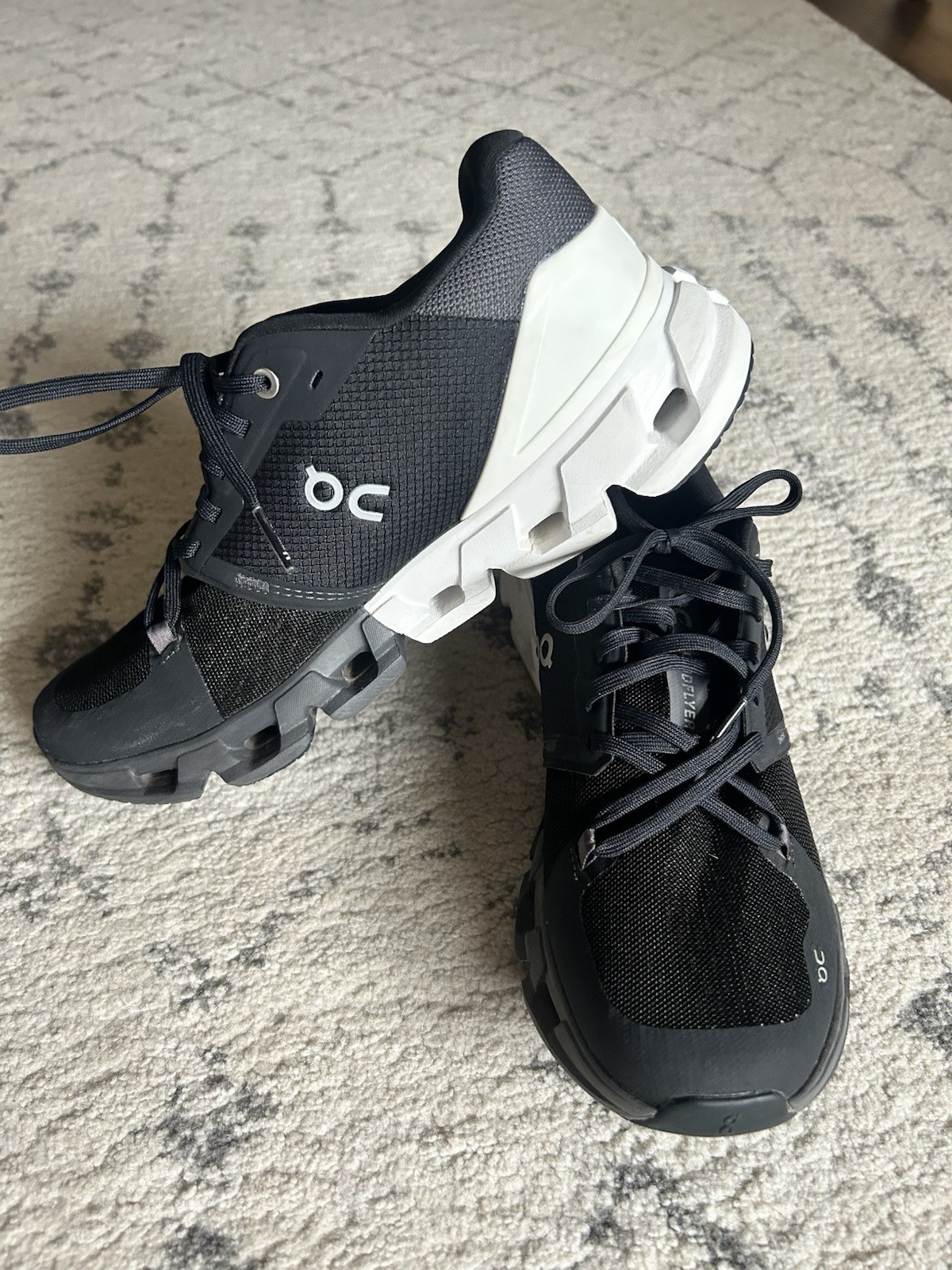 ON Cloud flyer - image 3