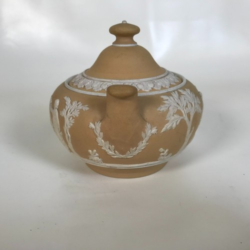 Ca. 1900 Wedgwood Yellow Dipped Jasperware Sugar Bowl - Picture 5 of 9
