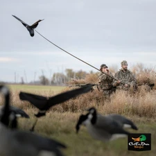 AVERY GREENHEAD GEAR GHG EXTENDABLE POLE W/ SNOW GOOSE POWER FLAG MOTION DECOY