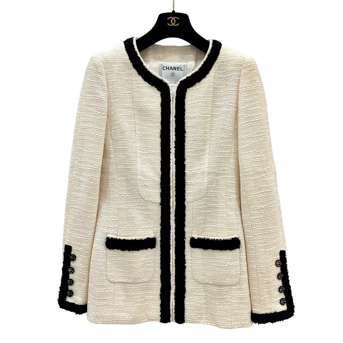 CHANEL, Jackets & Coats, Chanel Fall 203 White And Black Tweed  Interlocking Cc Button Jacket Size 34 Xs