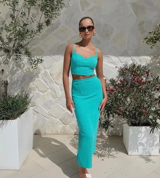 6 (34) Kookai Aqua Green Oyster Column Skirt  $180 *5 + ITEMS GET FREE POST