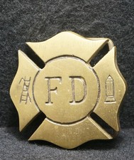 WH03168 REALLY NICE VINTAGE 1970s F.D. FIRE DEPARTMENT SOLID BRASS BELT BUCKLE