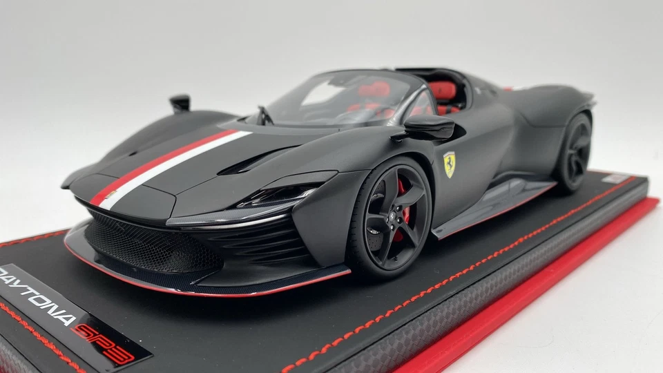 MRFE036SE3 MR Collection Ferrari Daytona SP3 Matt Black 1/18 - Immagine 3 di 4