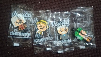 4 Key Chains- Vuala Sorpresa Chavo del Ocho Limited Edition 2025 Chespirito