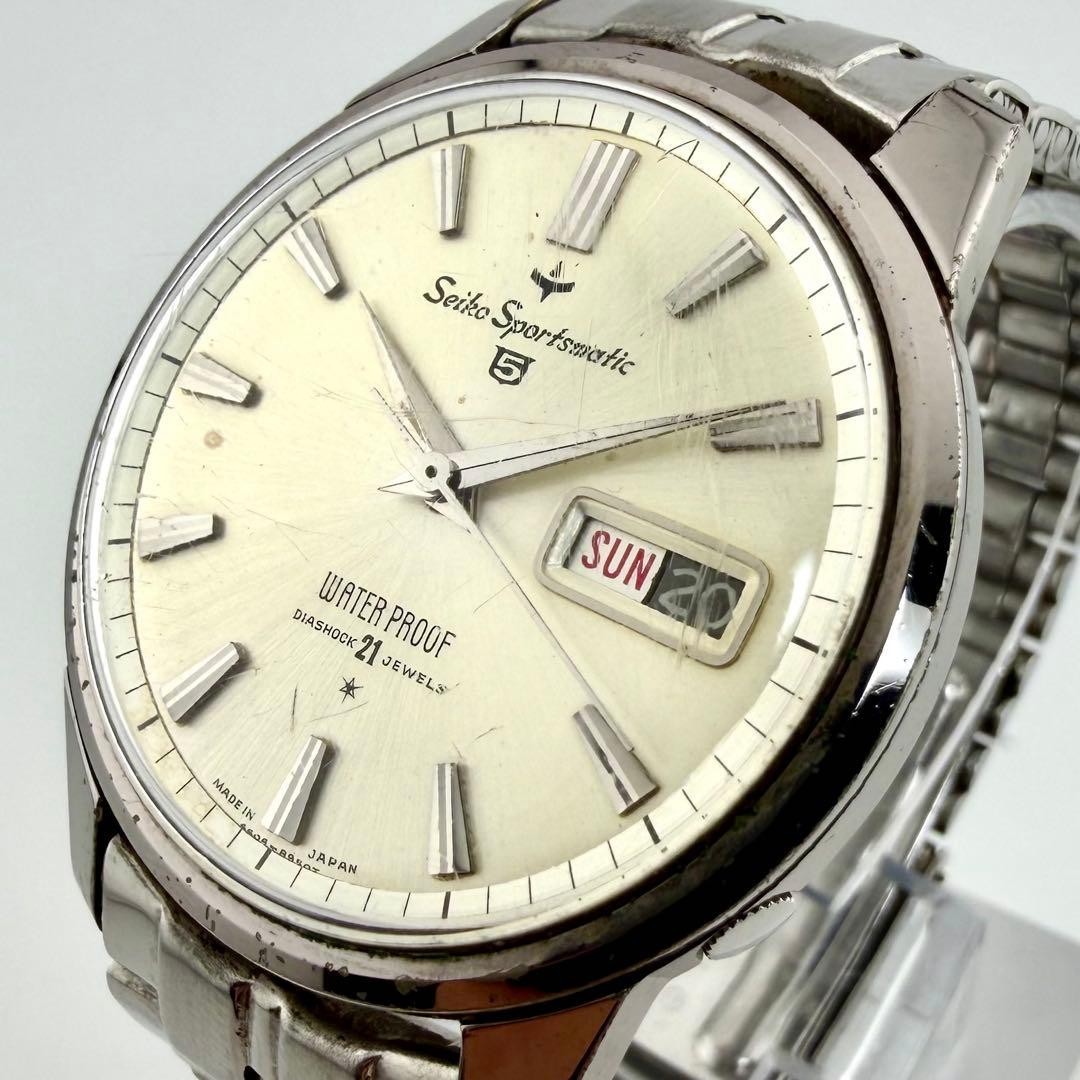 Vintage Seiko 5 Sportsmatic 21 Jewels Automatic Day Date Silver Watch Japan