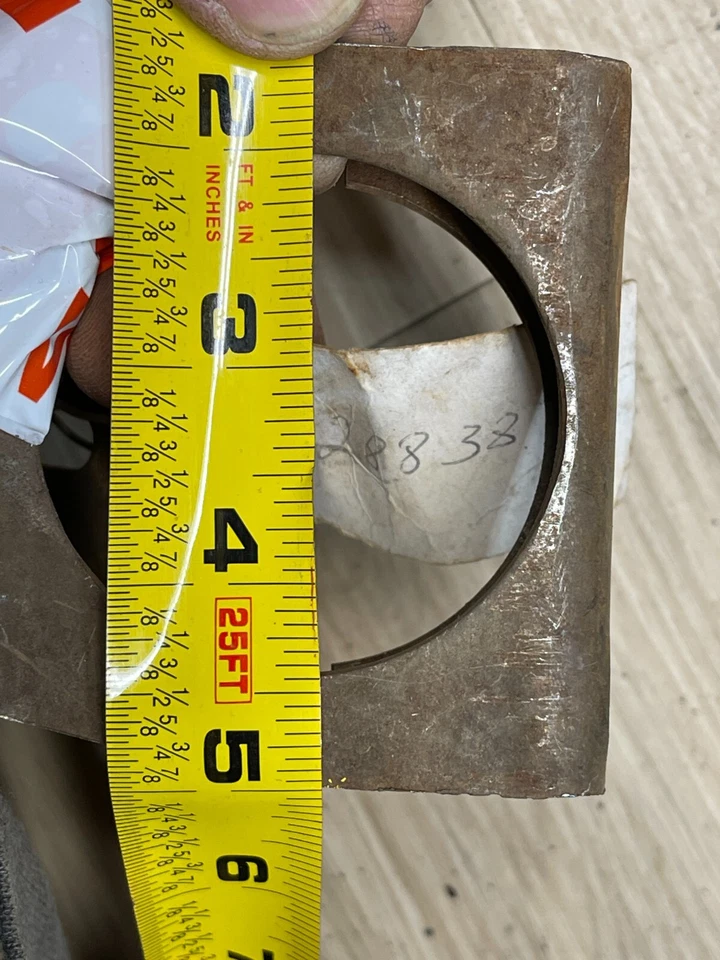 Cargador 1968 68-70 B-Body NOS Mopar 383 2883873 2,5" tubo de escape suspensión 68-70 Foto 2 de 4