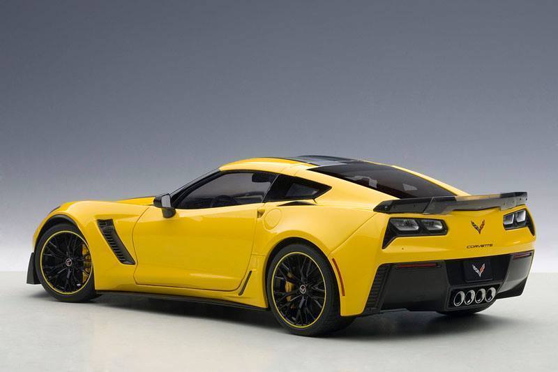 Autoart 2016 CHEVROLET CORVETTE RACING EDITION YELLOW C7-R Z06 1