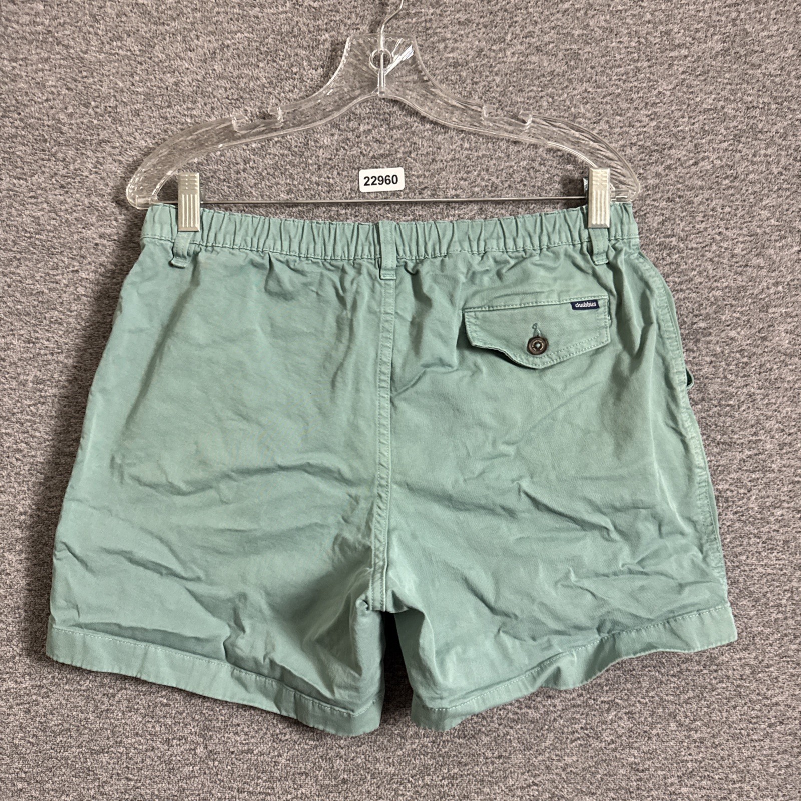 Chubbies Men's Size Medium Green Cotton Fit  5.5" Inseam Thigh Shorts