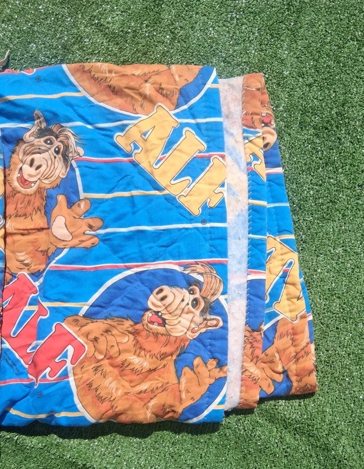 Vintage 1980s ALF Comforter  - Image 4 of 4