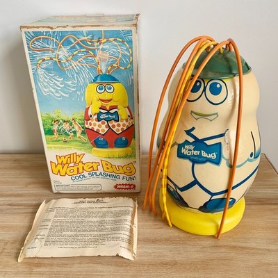1980 WHAM-O Willy Water Bug Crazy Sprinkler With Box and Manual Summer Water Toy
