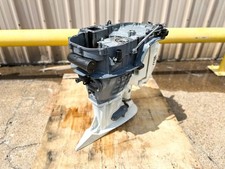 2018 Suzuki 200 HP 4 Stroke Complete Midsection & Swivel Bracket 43111-96J10-Y5S
