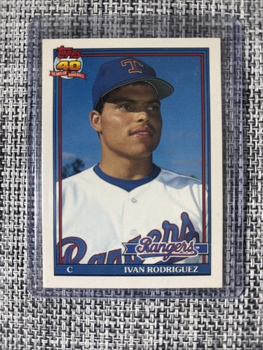 Ivan Rodriguez #101T 1991 Topps Traded Tiffany card