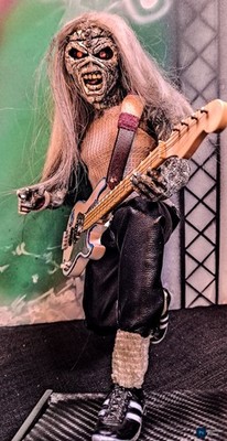 Custom Eddie 12'' FIGURE. 1/6 scale 30cm figurine with miniature bass guitar Look