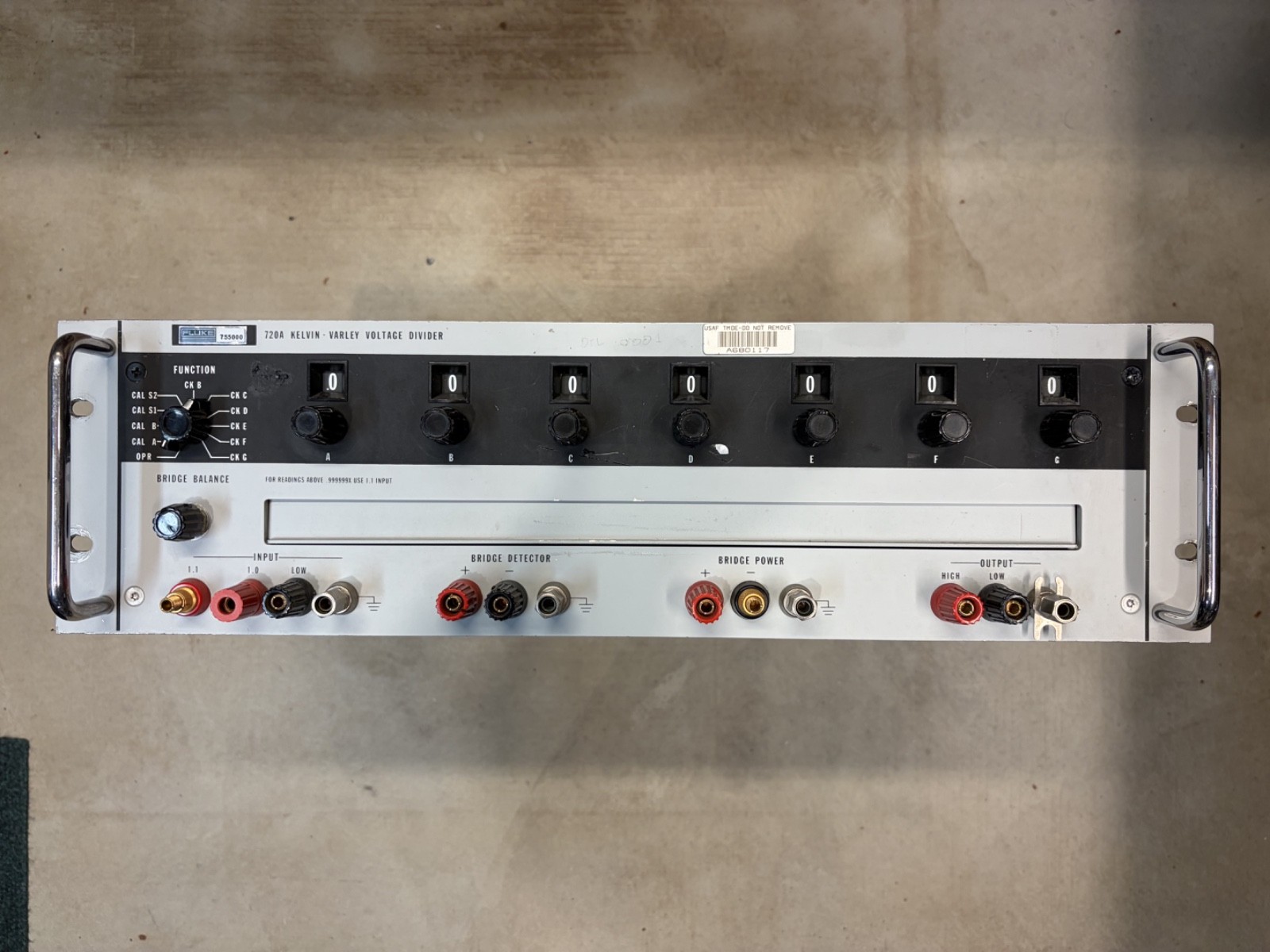 Fluke 720A Kelvin-Varley Divider, For Parts or Repair