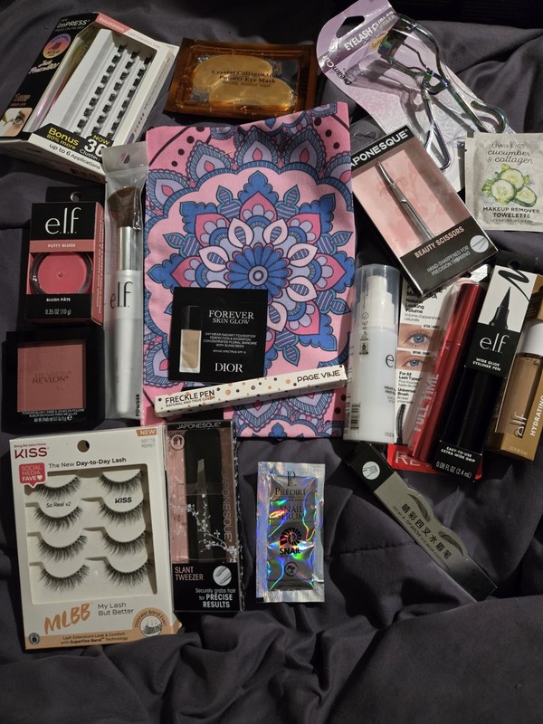 Assorted Makeup & Beauty Lot w/ Bag e.l.f., Revlon, KISS, Dior Sample