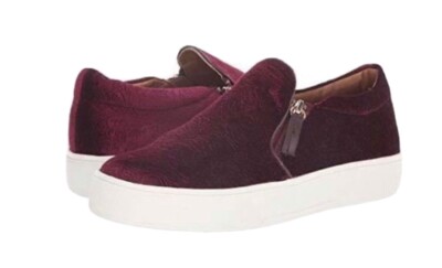 VOLATILE Patron Women Sneaker Size 7 AL7499