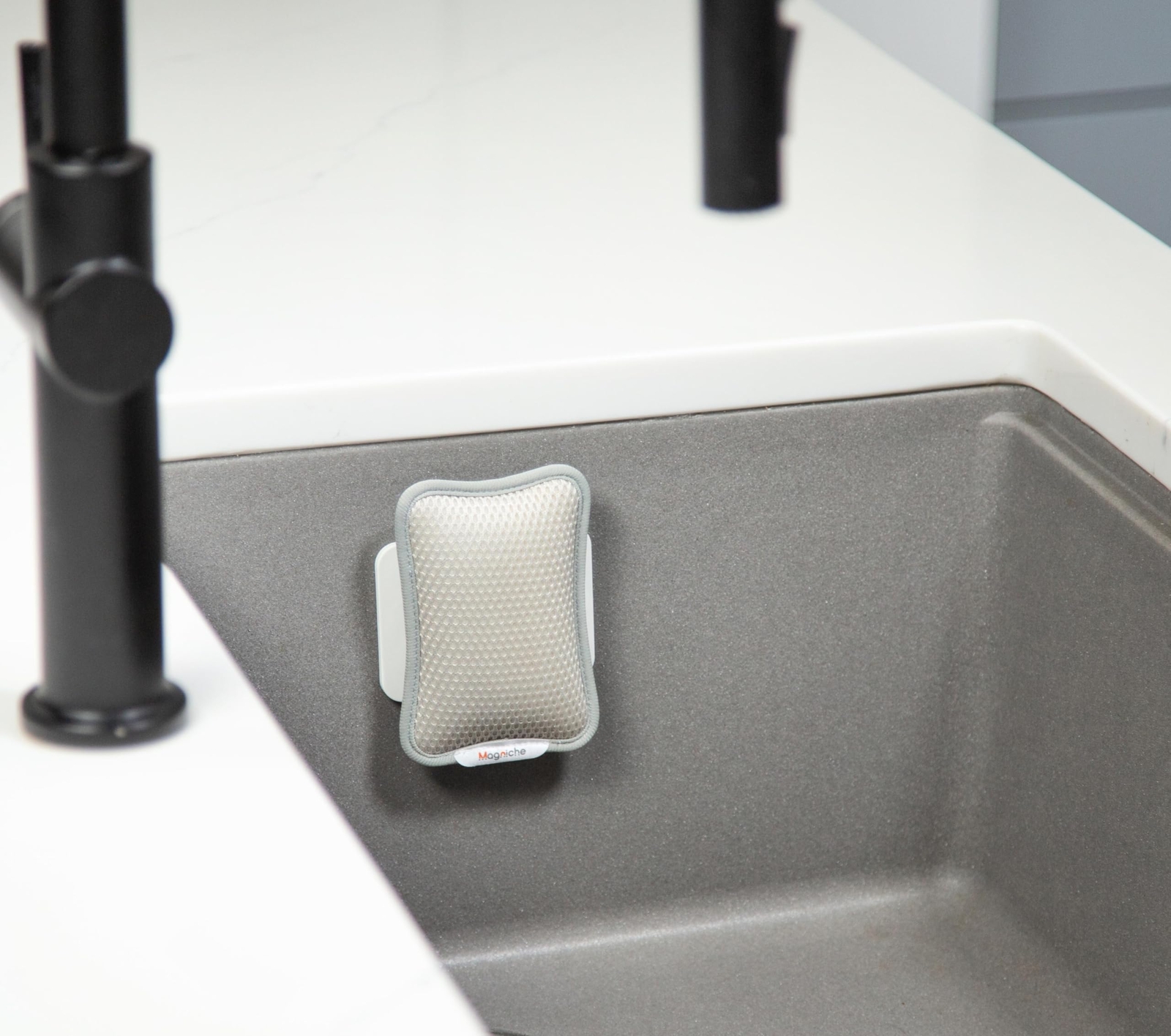 Magnetic 3-in-1 Sponge Holder System for Efficient Kitchen Cleaning-image