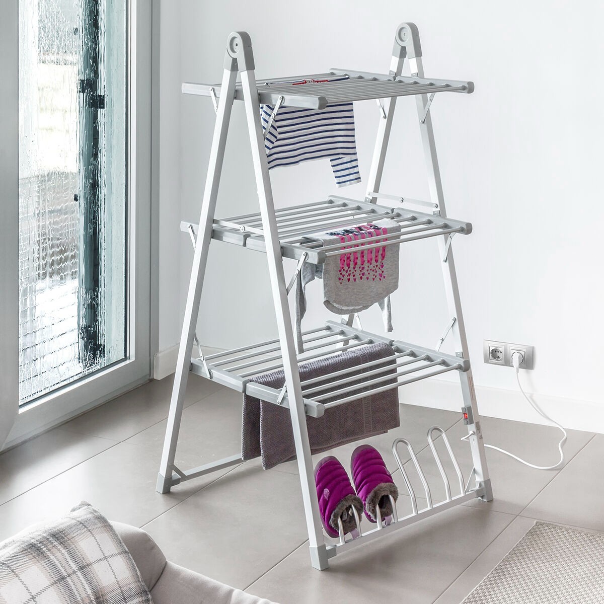 Séchoir à linge pliant vertical en inox gris anthracite avec 30 barres de séchage