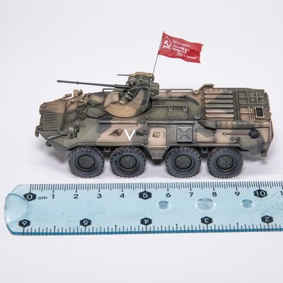 ARTISAN 1/72 Russian BTR-80A Armored Vehicle Finished Tank Model Ornament