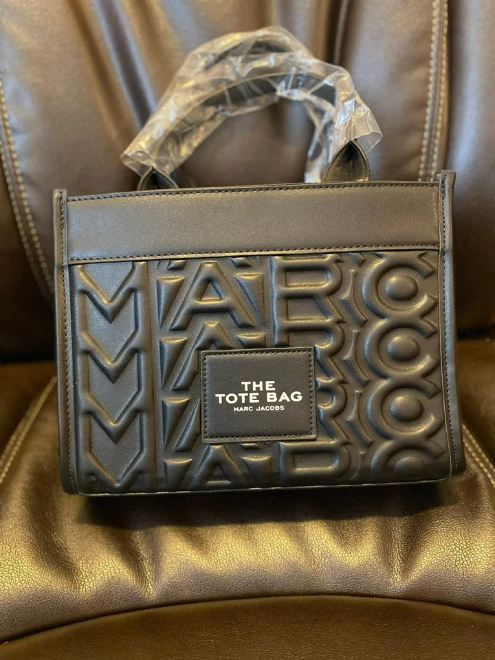 Bolso de Mano Marc Jacobs Cuero Mediano Foto 2 de 3