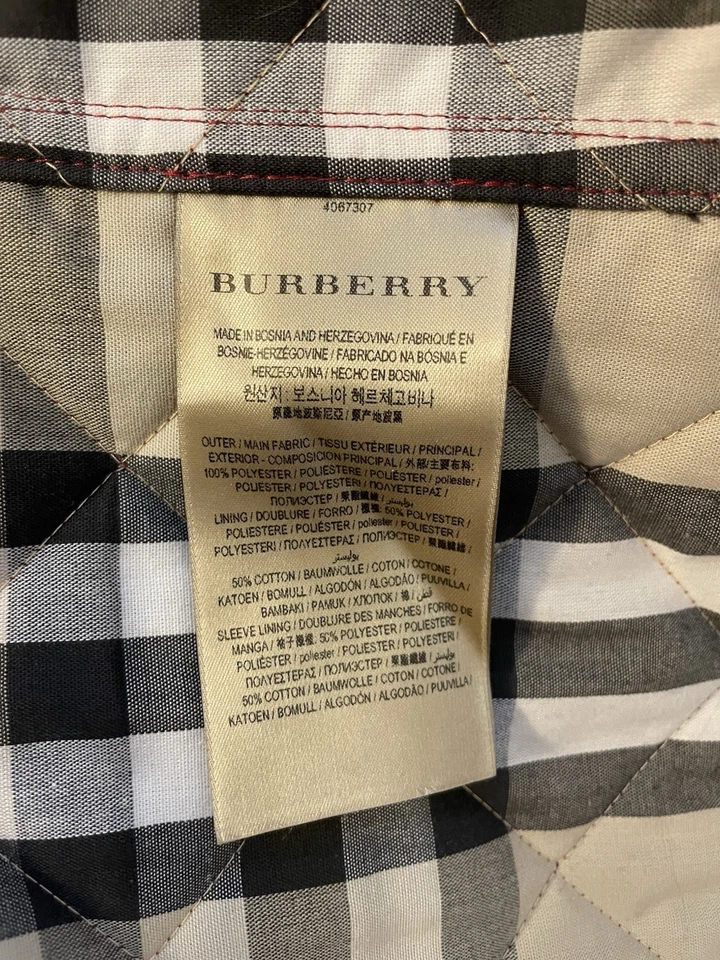 Chaqueta acolchada roja Burberry Frankby Diamond talla XS Foto 2 de 3