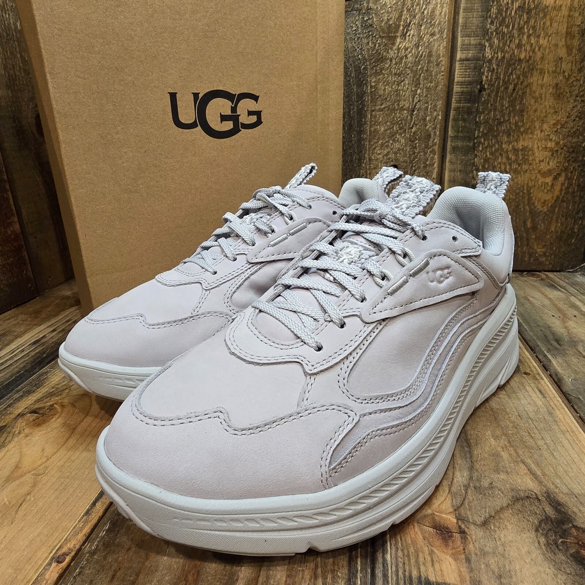 WOMENS US 10 UGG CA1 SHOE SNEAKER NUBUCK LEATHER SILVER SMOKE