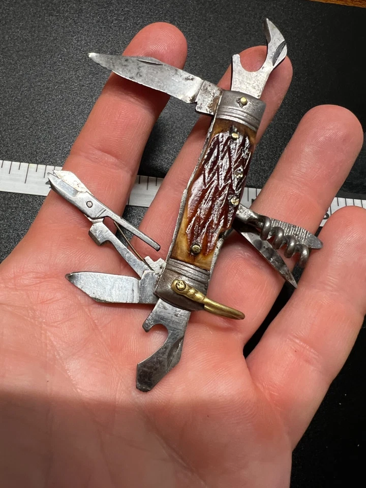 Cuchillo de supervivencia con mango de ciervo multiherramienta Mini Explorer de colección Boy Scout Foto 2 de 4