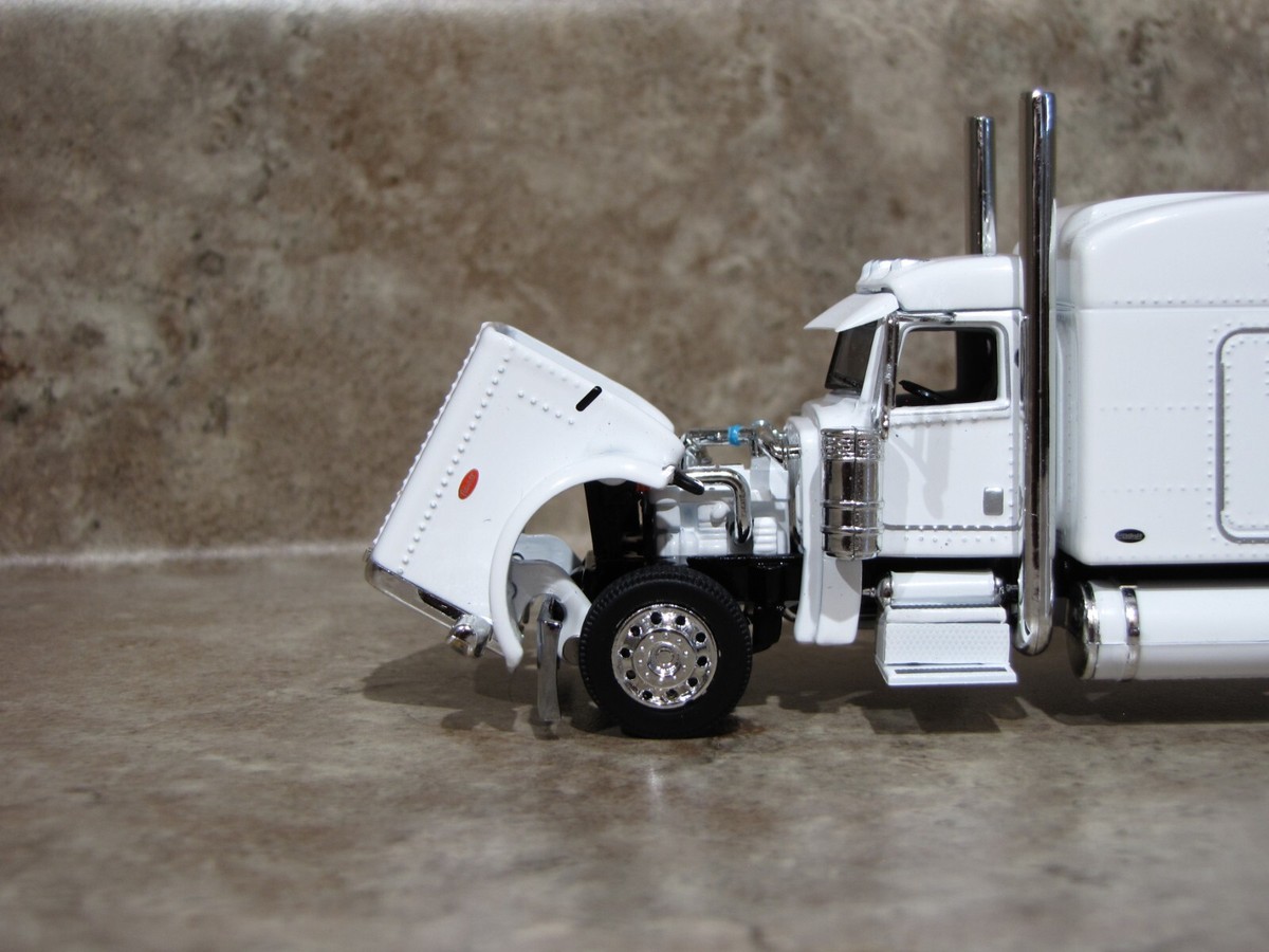 DCP ダイキャストプロモーション 1/64 PETERBILT 389 白 DCP 1/64 White Black Peterbilt 389 Semi Truck Farm Toy | eBay