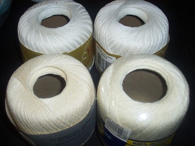 VTG lot of 8 Sock Yarn And Crochet Thread Mixed Brands DMC J P Coats White (Z108