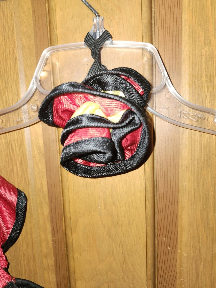 Испанская танцовщица фламенко костюм девочек размер большой, черный/красный/желтый/с оборками б/у в отличном состоянии - Изображение 4 из 4