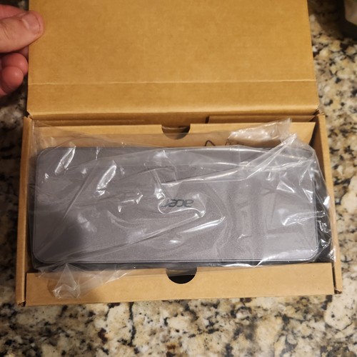 NEW Acer GP.DCK11.02E USB Type-C Dock D501 ADK020 Docking Station C Free ship