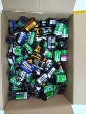 35 EMPTY 35mm FILM ROLLS - Mixed Brands no film in canisters Lots of Variety