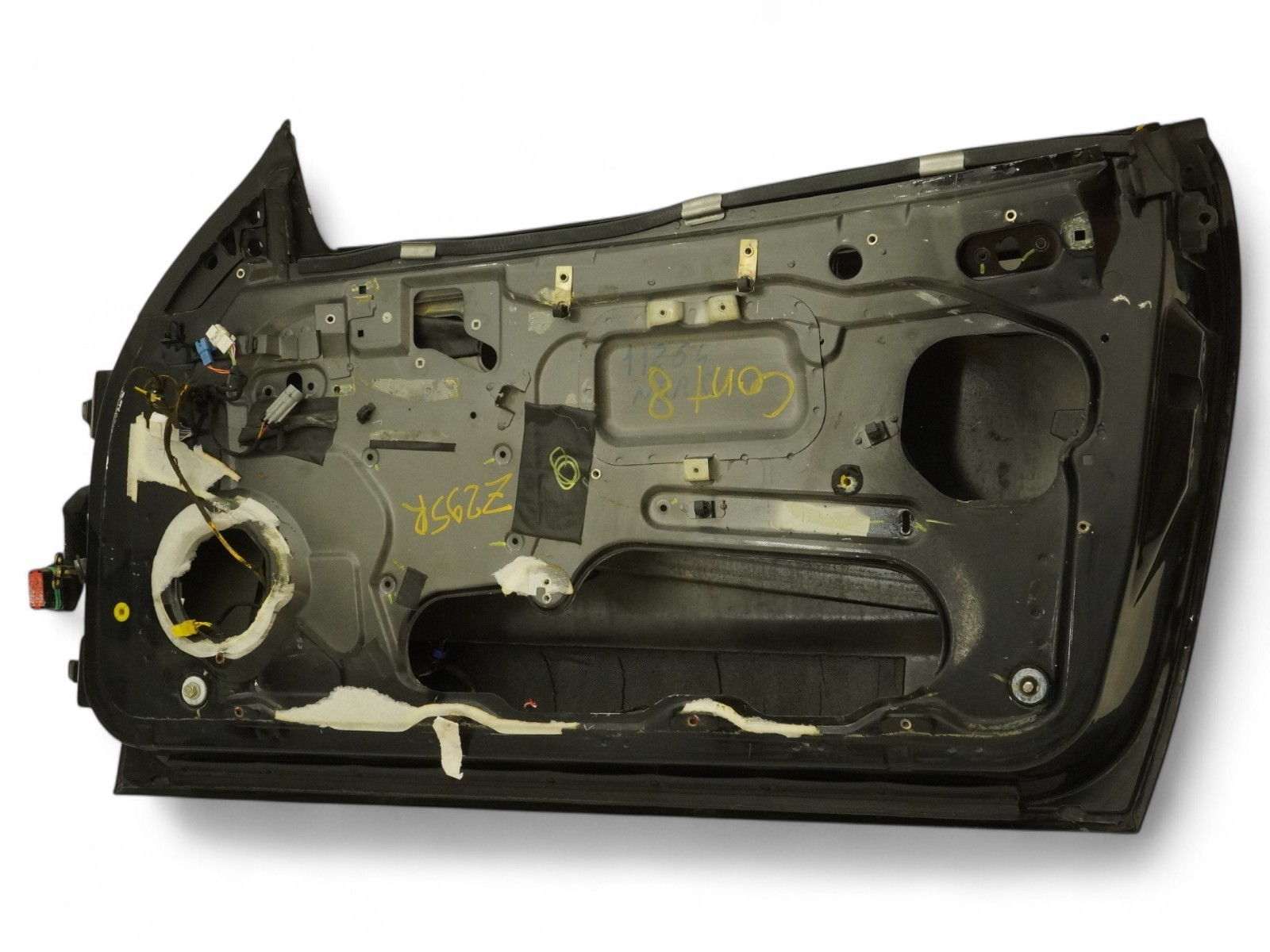 2002-2006 Maserati Spyder M138 Front Right Exterior Door Panel Shell 980001038
