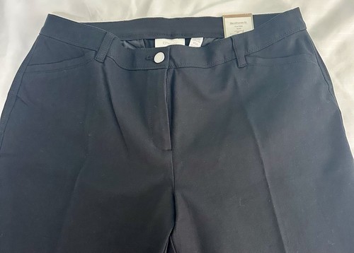 CHICO'S Black Ultimate Fit 2.5 Getaway Bootcut Regular pants - Picture 2 of 7
