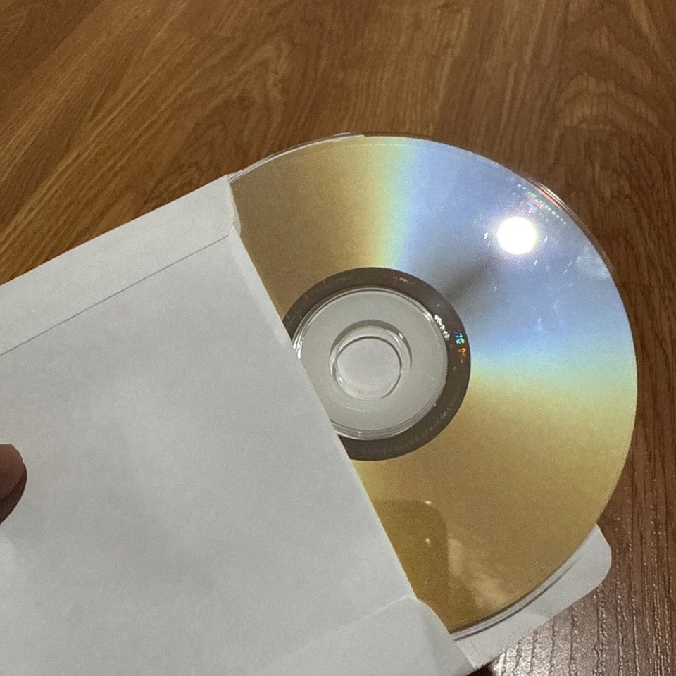 Macintosh iLife '05 v5.0 iPhoto iMovie iTunes Mac Install Software Disc CD 2005 - Image 2 of 2