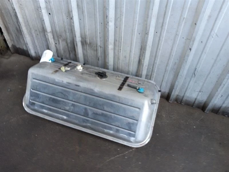 2001 Bentley Arnage Fuel Tank Gasoline Holder Canister  - Image 2 of 4