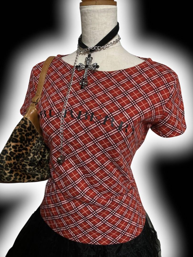 Burberry-inspired cut and sew women's t-shirt Japanese fashion style