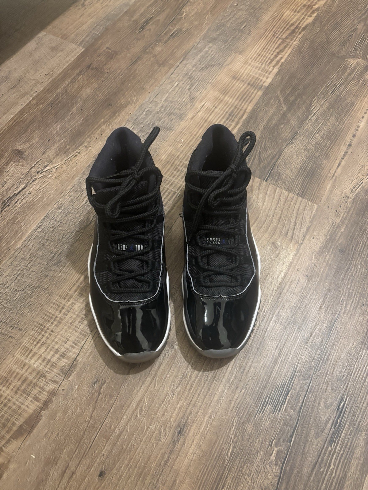 Size 10 - Jordan 11 Retro High Space Jam 2016 - thumbnail 2